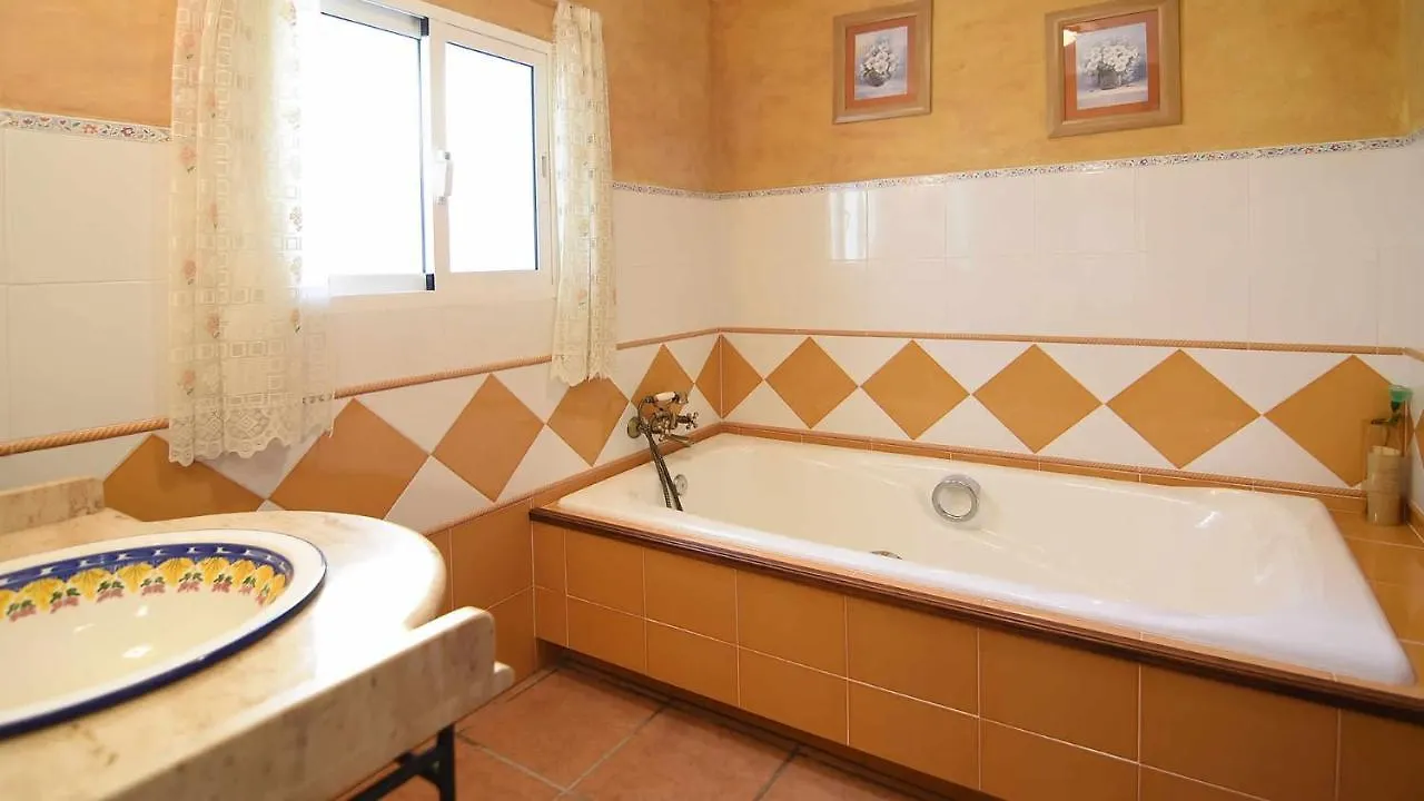 Casitas Select - Villa Abajo In Mijas