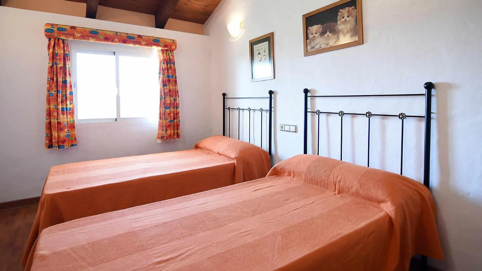 Casitas Select - Villa Abajo In Mijas Spain