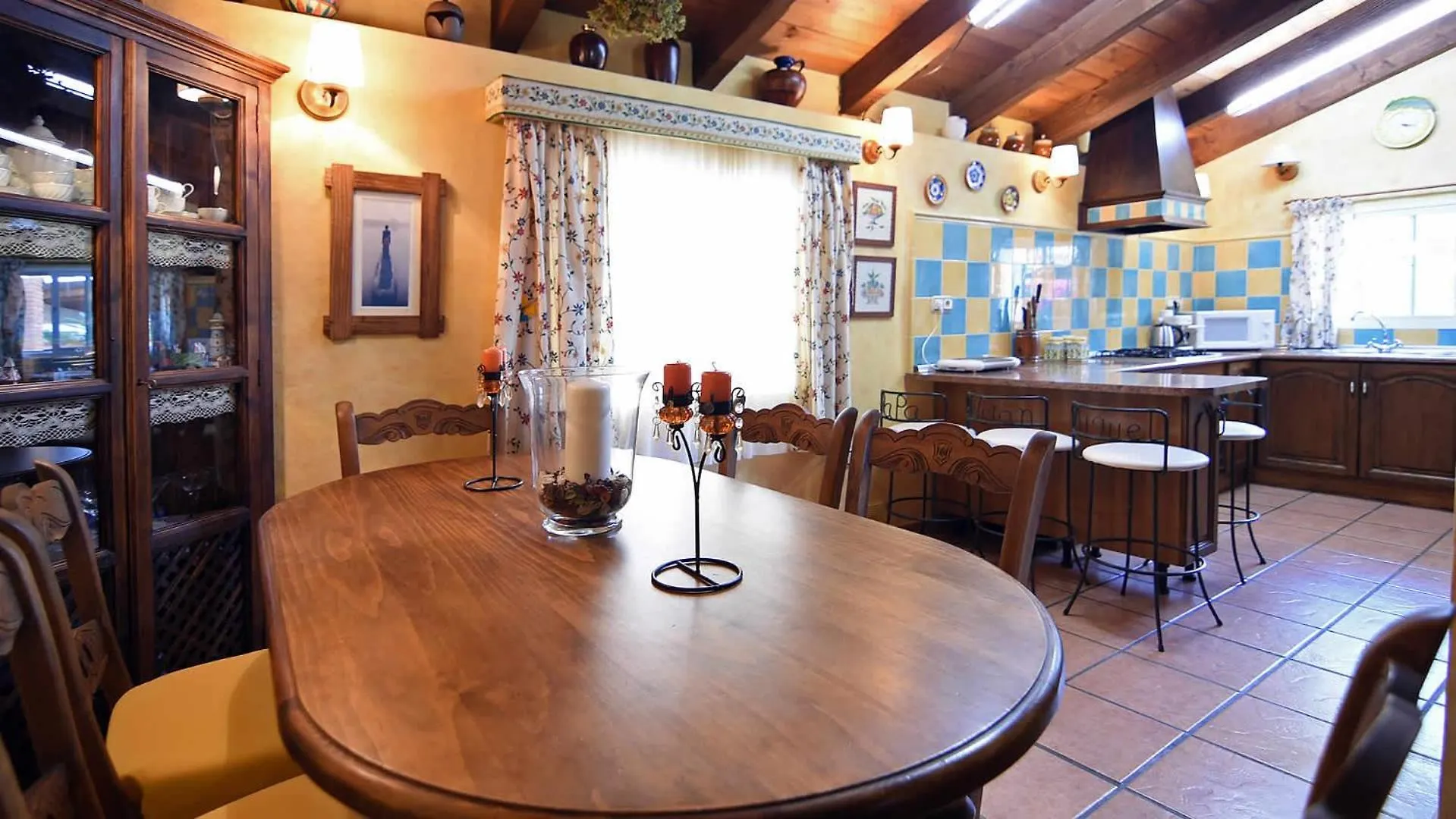 Casitas Select - Villa Abajo In Mijas
