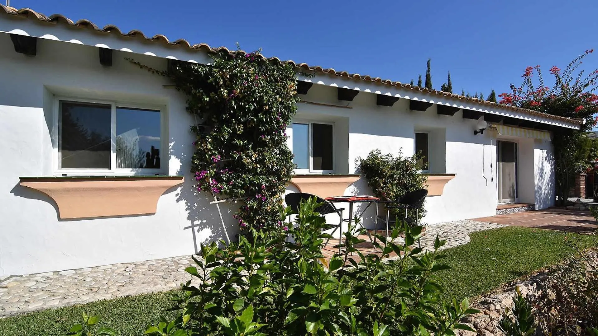 Casitas Select - Villa Abajo In Mijas