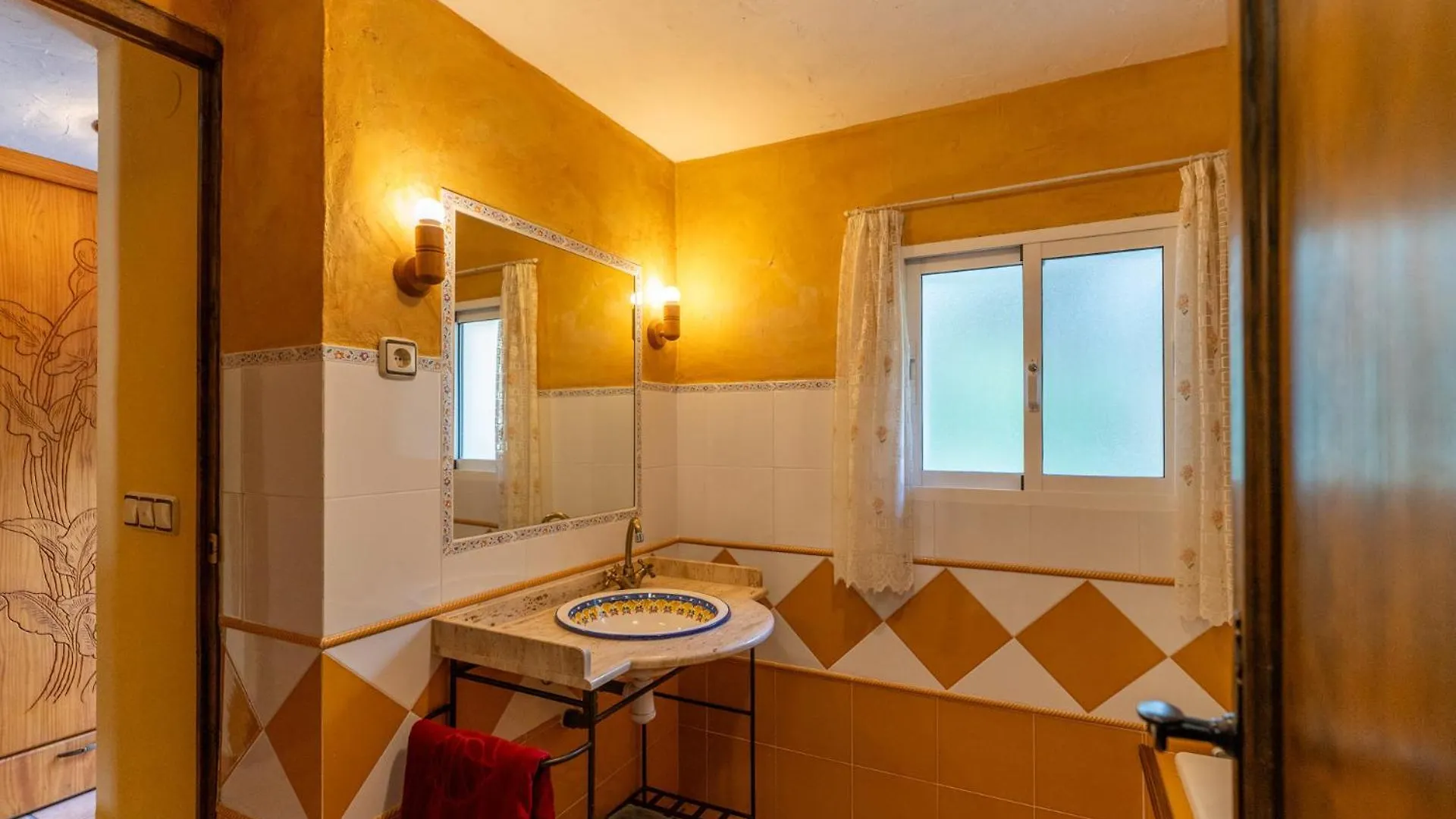 Casitas Select - Villa Abajo In Mijas