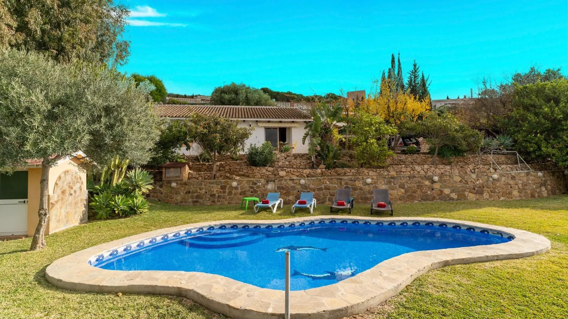 Casitas Select - Villa Abajo In Mijas contacts