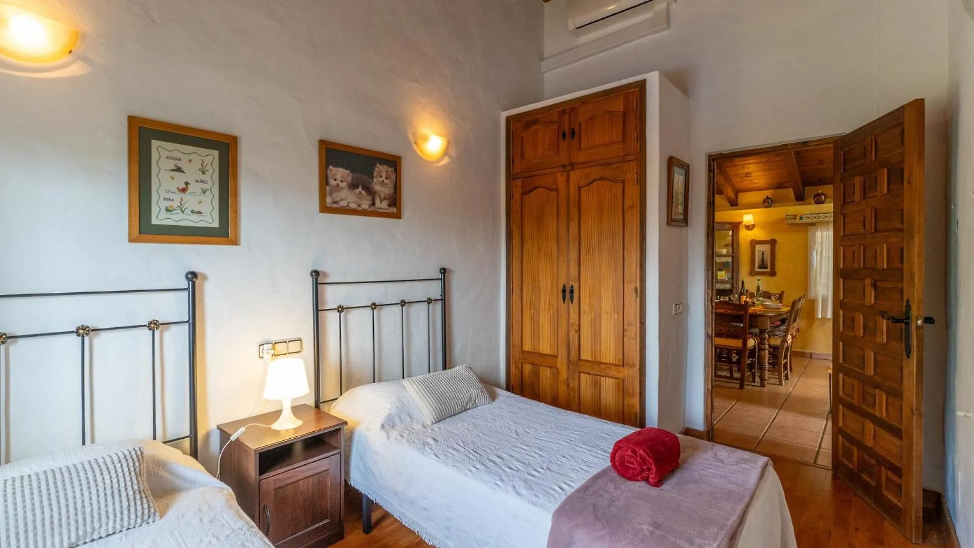 Casitas Select - Villa Abajo In Mijas