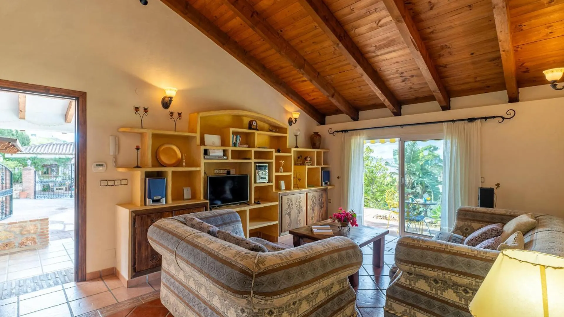 Casitas Select - Villa Abajo In Mijas