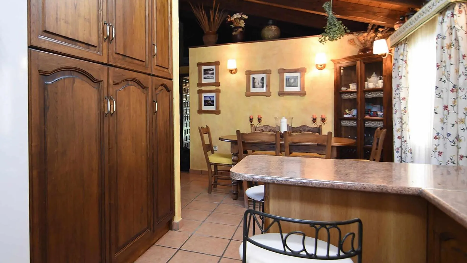 Casitas Select - Villa Abajo In Mijas
